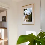 Sunny Apartment In Cracow