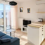 Sunny Apartment In Cracow